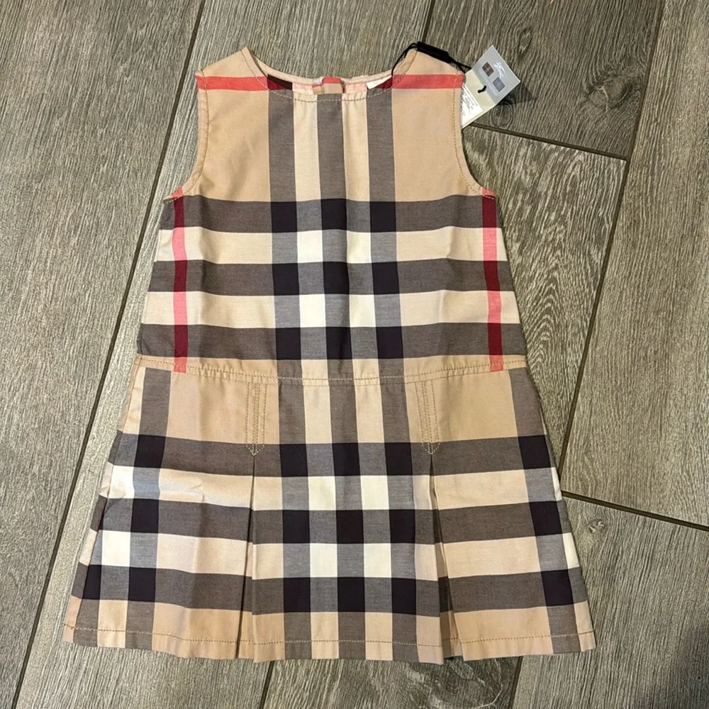 NWT Burberry 'Dawny' Check Print
Sleeveless Dress (Little Girls & Big
Girls) - Picture 2 of 5